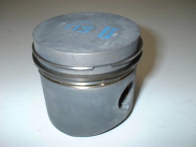 Pistons Audi 50 LS '7/76-78