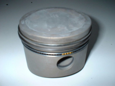 Pistons Saab 99 '68-70