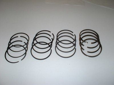 Piston Ring Set Mercedes Benz 190c '61-65