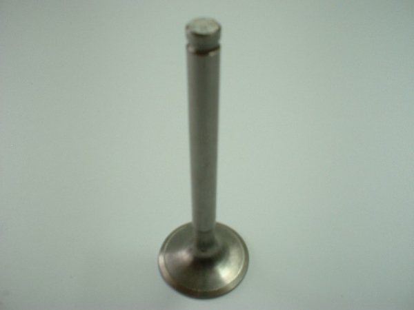 Einlaß-Ventil Alfa Romeo Montreal '70-