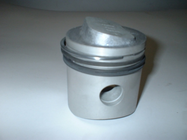 Piston BMW 502 2.6 V8