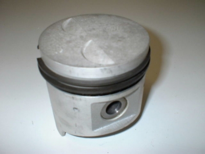 Pistons Opel Commodore A 2200 '67 - 68