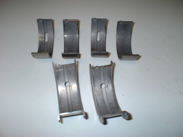 Hauptlager Mercedes Benz 200 '65-68